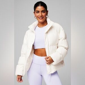 NWT Fabletics women’s essential puffer cropped, insulated jacket Size L